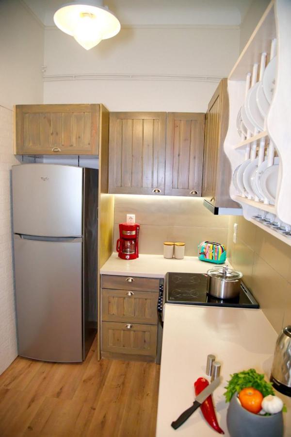 Aroura Homes Garden House 2Br 2Ba Free Parking Atena Exterior foto