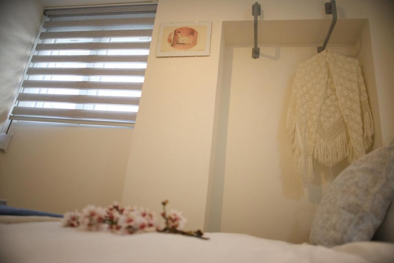 Aroura Homes Garden House 2Br 2Ba Free Parking Atena Exterior foto